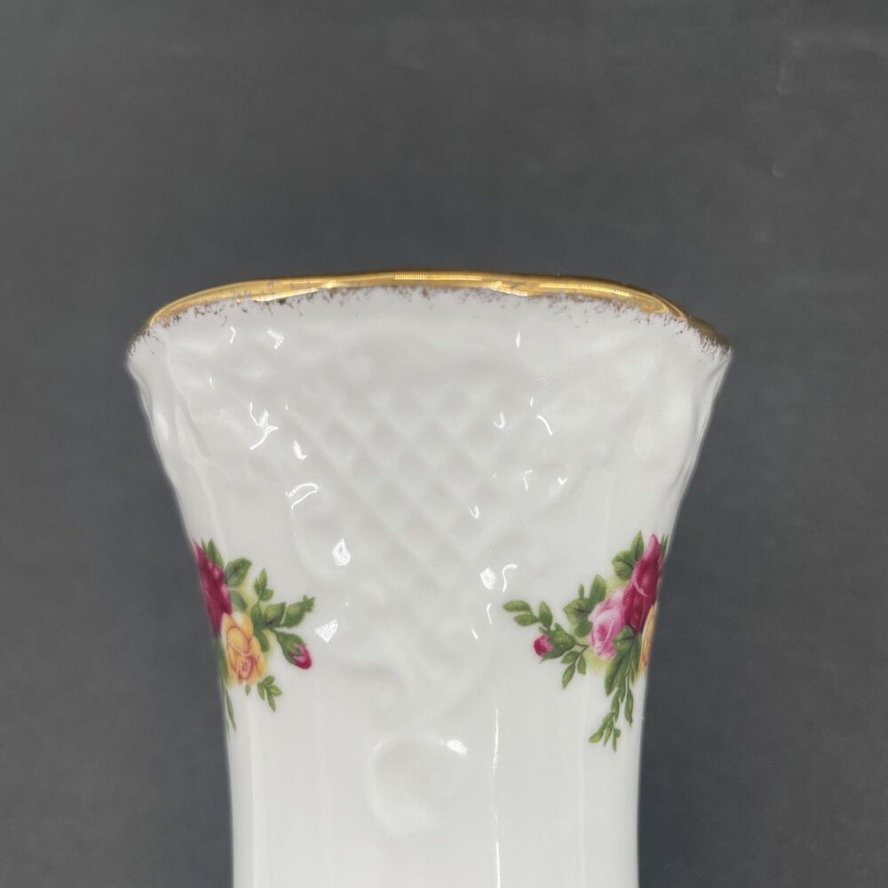 Royal Albert Old Country Roses Posy Vase 5-1/2” Floral Victorian England Vintage - Picture 9 of 13